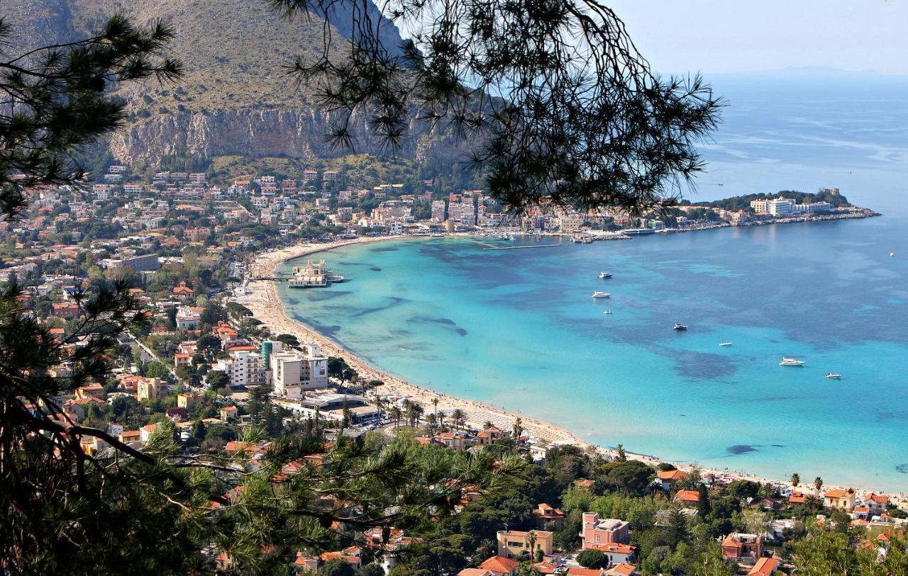 Casa Vacanza Peppino! باليرمو المظهر الخارجي الصورة